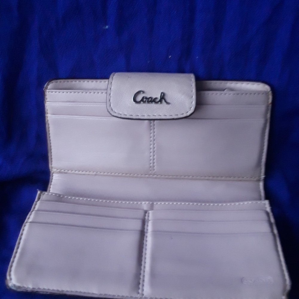 Coach clutch - Picture 4 of 4